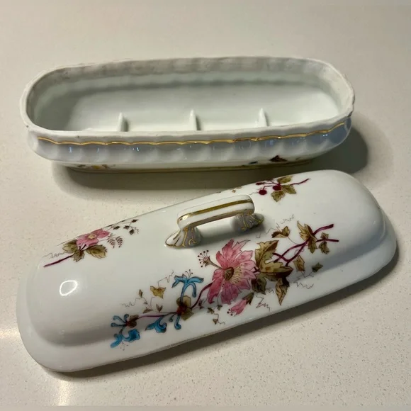Antique Floral Lidded Pen Tray, Numbered- excellent condition. - Picture 3 of 10